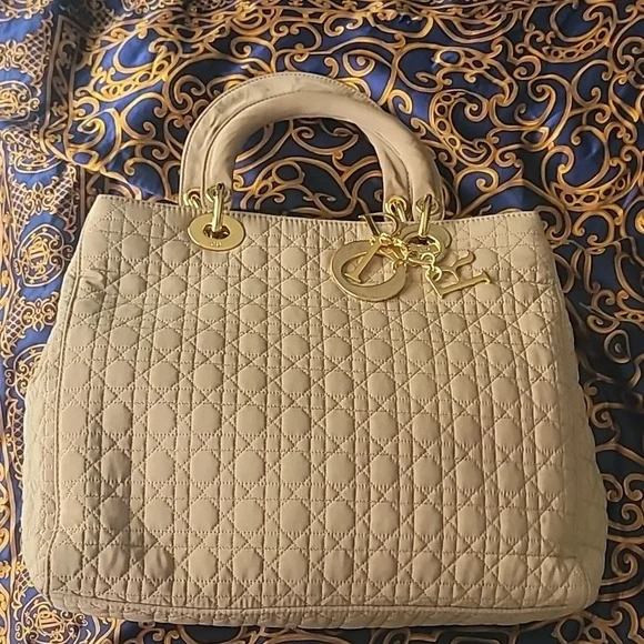 Christian Dior Beige NYLON Lady Cannage with Charm. - Picture 4 of 10